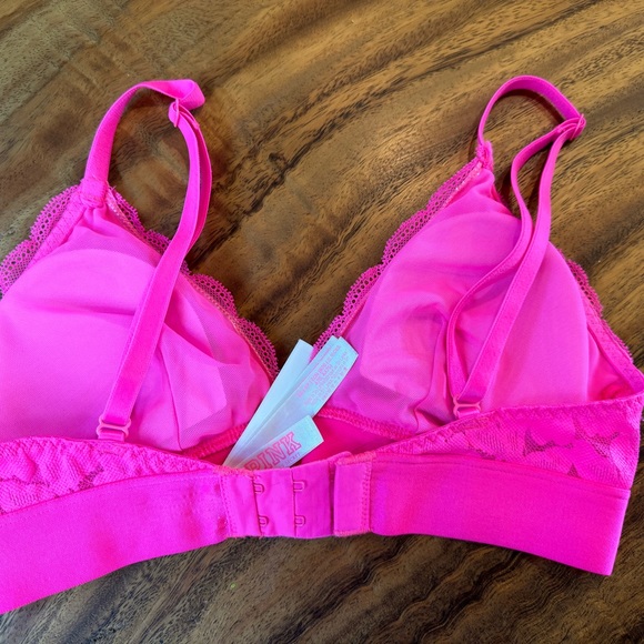 3 VS PINK VICTORIAS SECRET BRALETTES - Picture 5 of 7